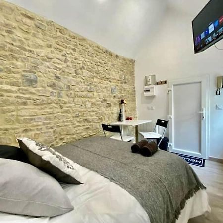Bed In The City - Appart'Hotel - Historical Center Bayeux Exterior foto