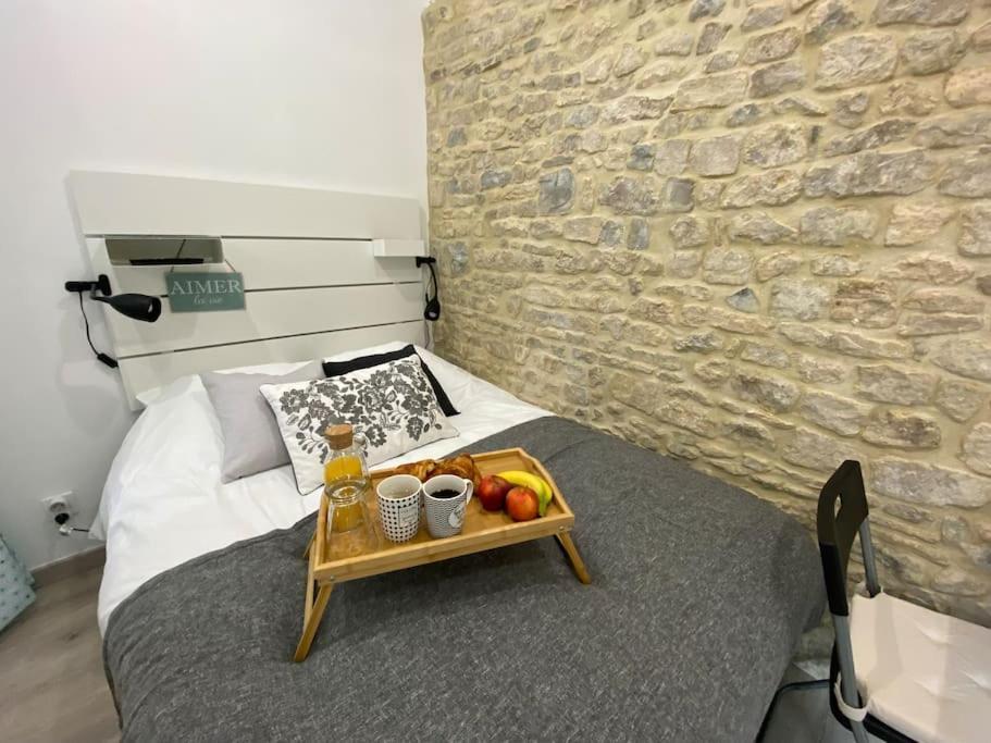Bed In The City - Appart'Hotel - Historical Center Bayeux Exterior foto