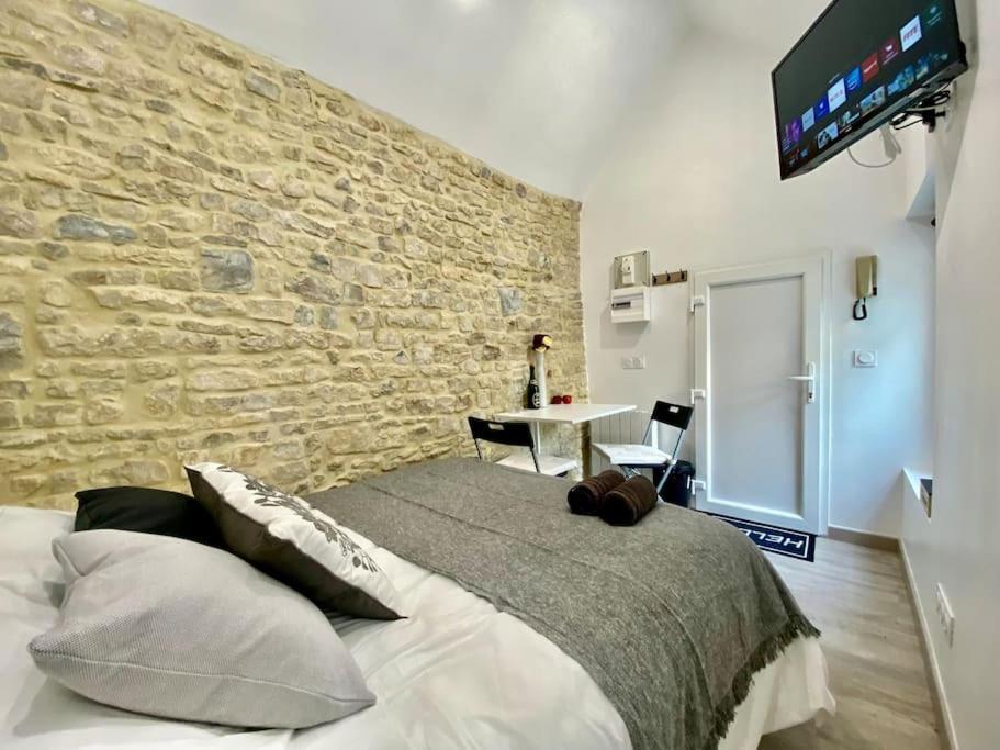 Bed In The City - Appart'Hotel - Historical Center Bayeux Exterior foto